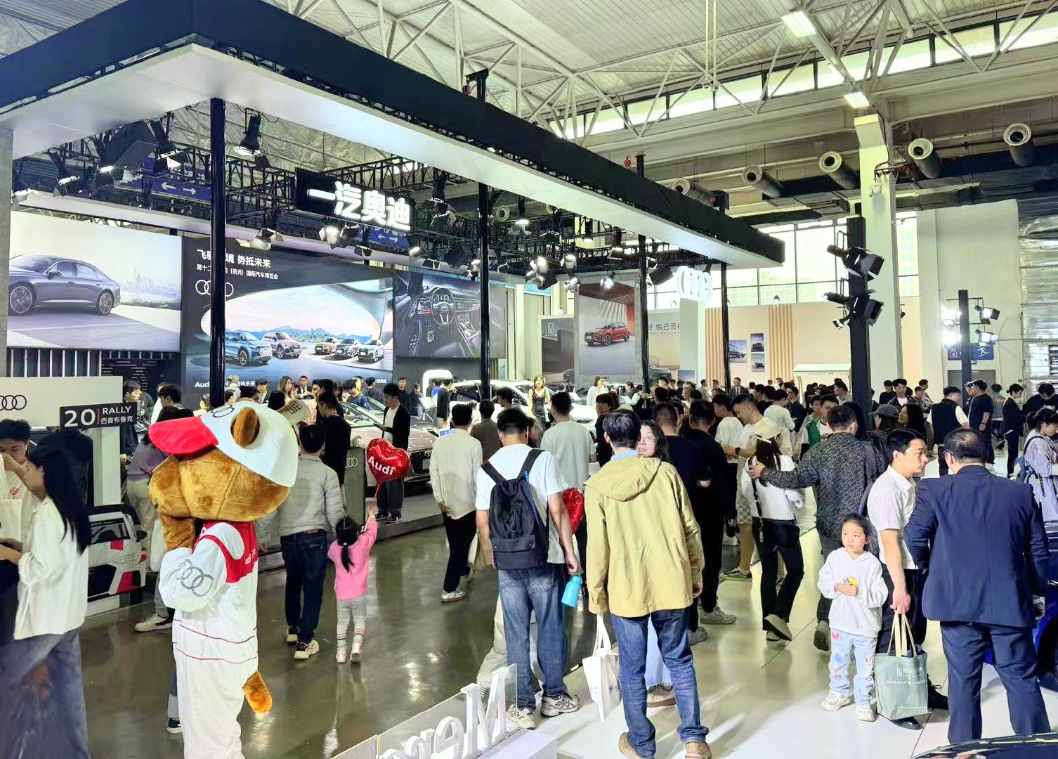 杭州白马湖车展最后一天豪礼疯狂送不停