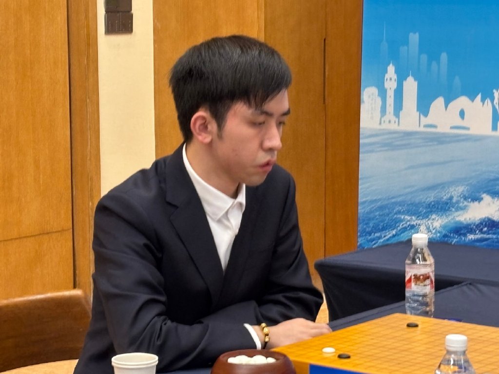 王星昊、金禹丞等強勢攻入中國圍棋快棋賽準決賽 - 新浪香港