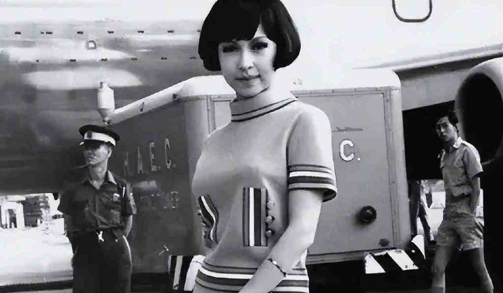 “女版007”狄娜：追求者为其险些自杀，她有着怎样的传奇人生？休闲区蓝鸢梦想 - Www.slyday.coM