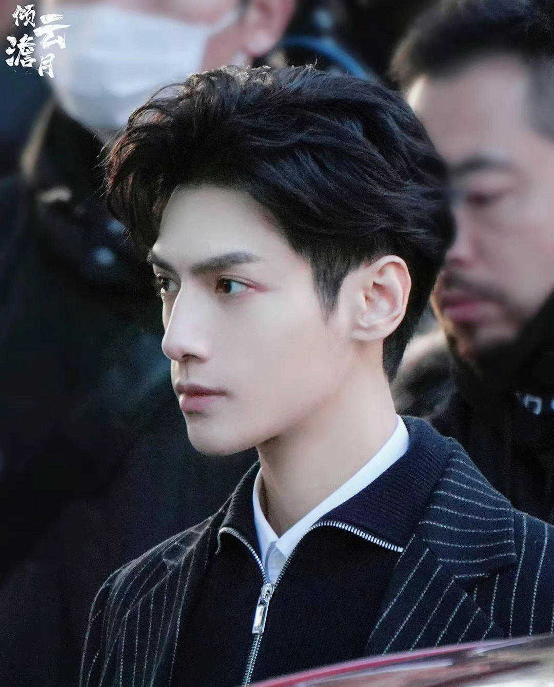 罗云熙《良言写意》饭拍路透!高清怼脸饭拍图五官好绝!