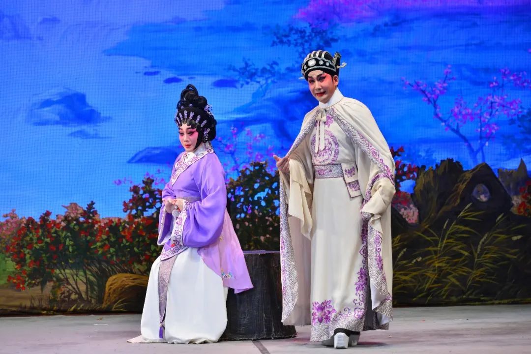 《范蠡献西施》精彩上演,观众悦享名家名剧风采|粤剧|西施_新浪新闻