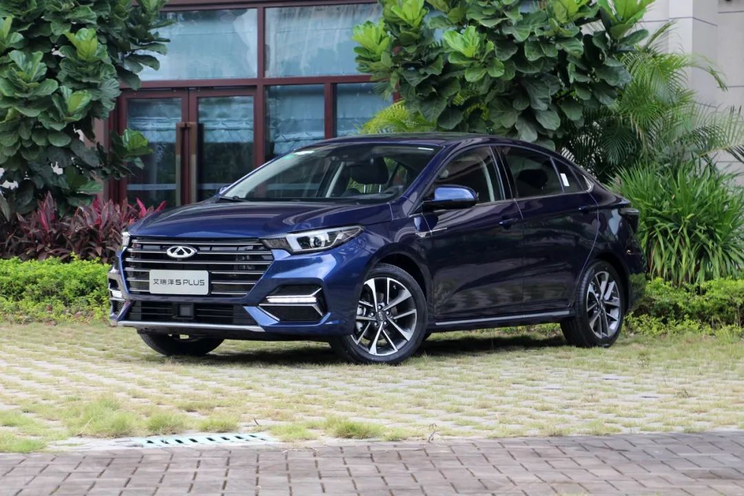 入门就对标竞品中配? 奇瑞艾瑞泽5 plus购车手册