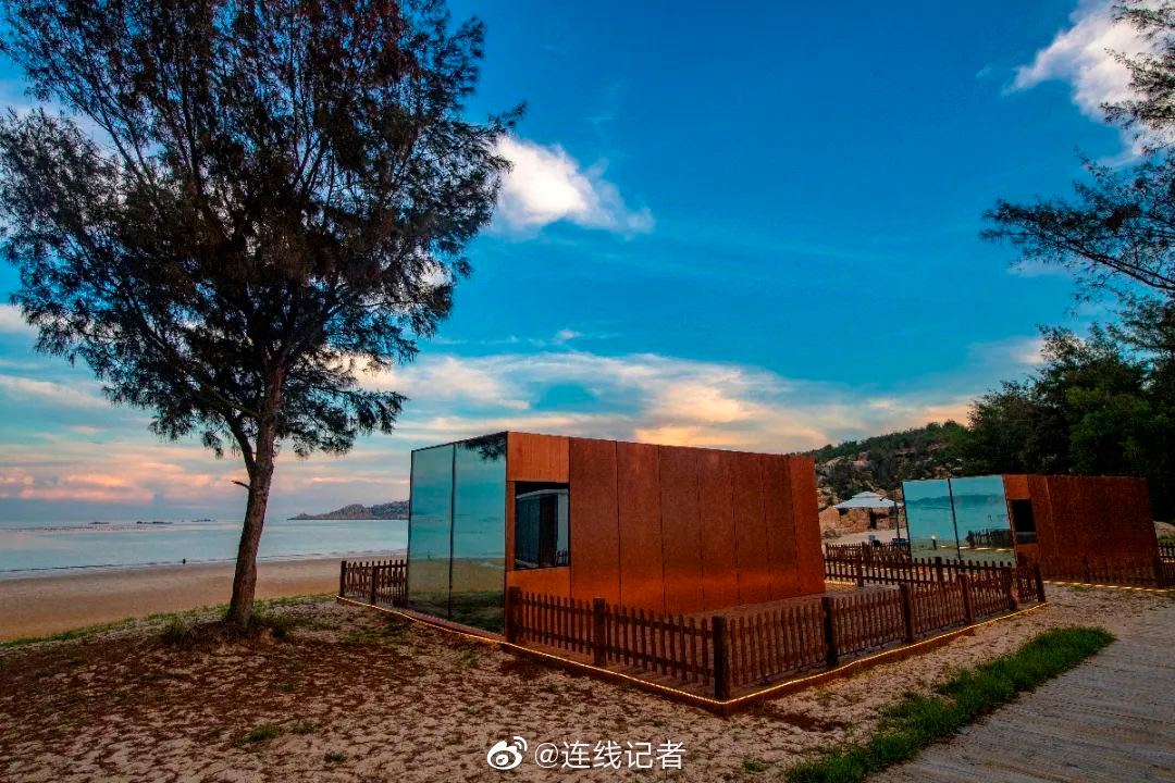 半价票)的游客,可凭景区纸质门票,网络订票信息前往平潭国惠大酒店