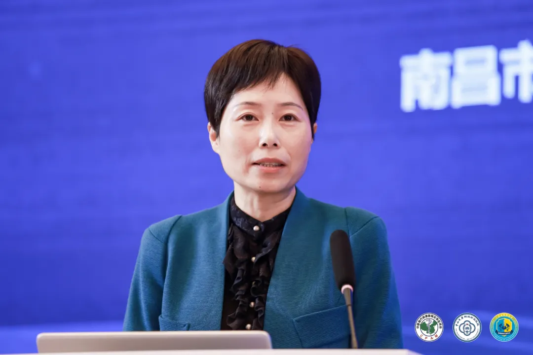 南昌市人民政府副秘书长黄琰致辞.