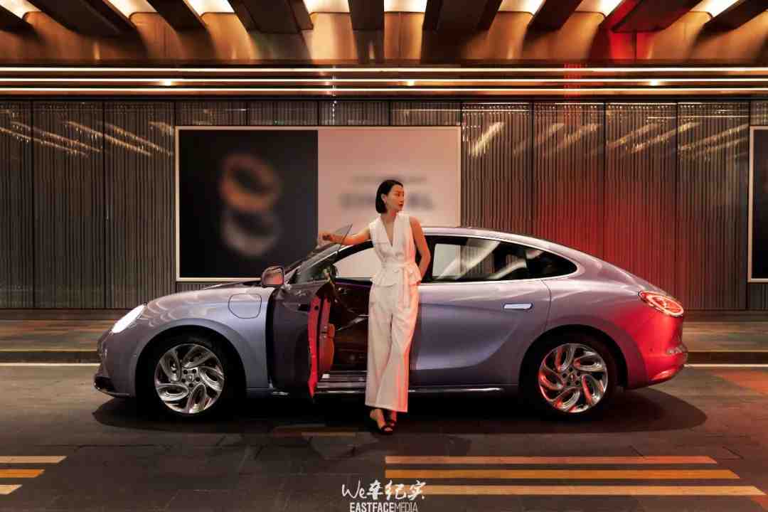 一体两面于都市之中