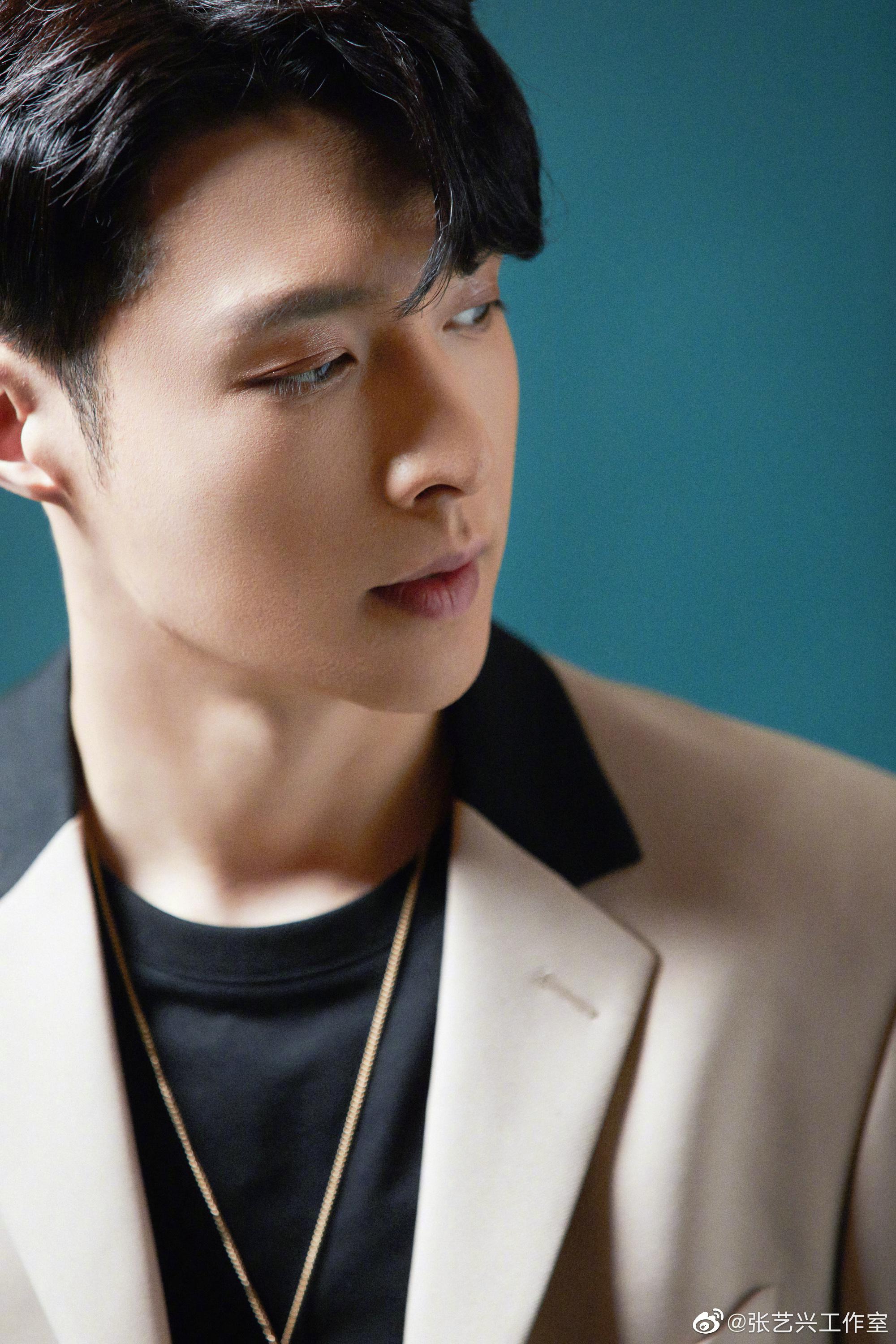 张艺兴上榜tumblr2020年solo艺人话题榜