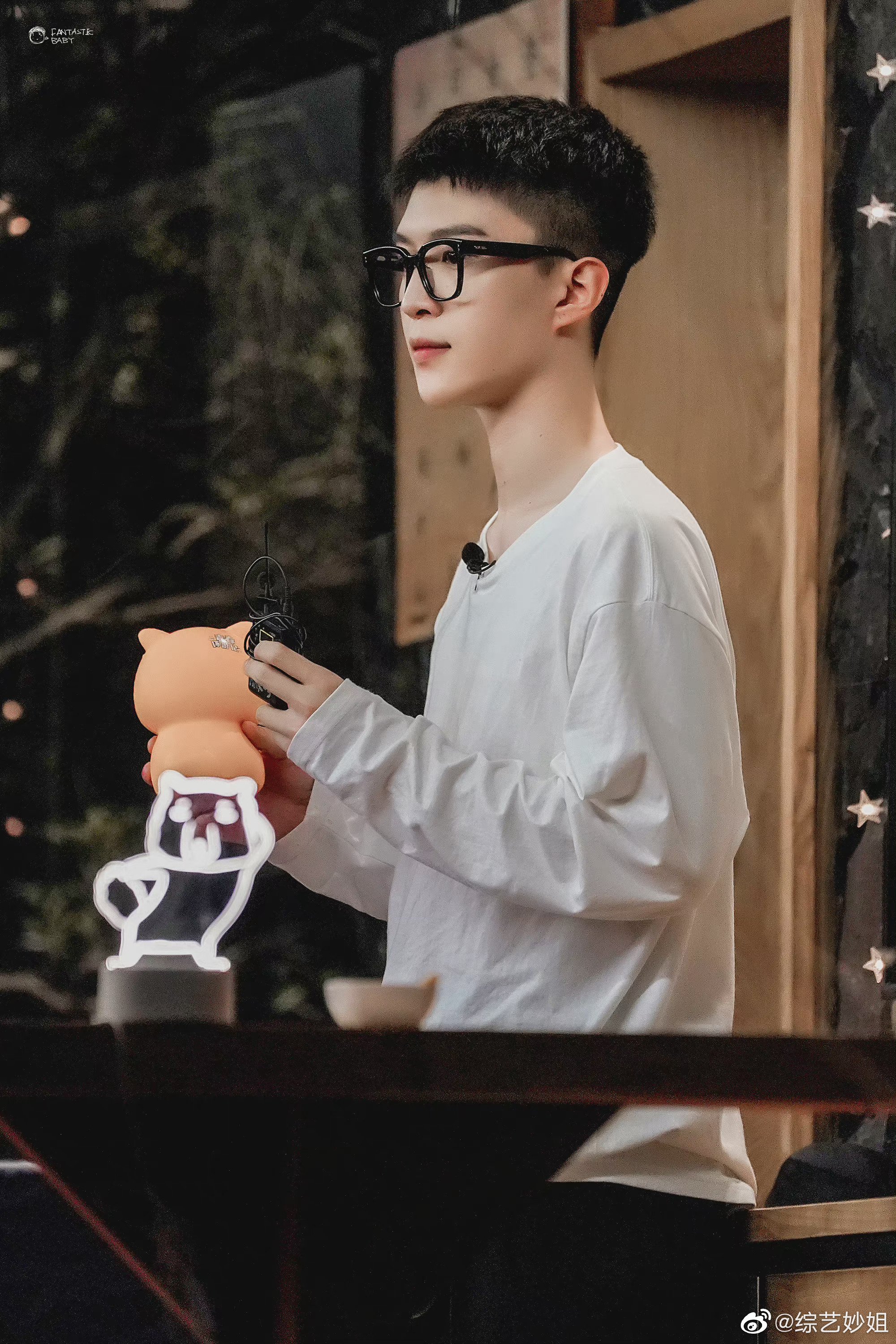 范丞丞最近的综艺不少啊,发光发亮的宝子,粉丝们有福了