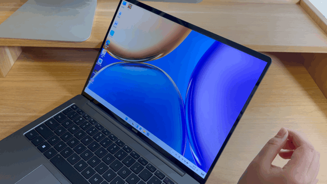 荣耀magicbookv14体验屏占比真高