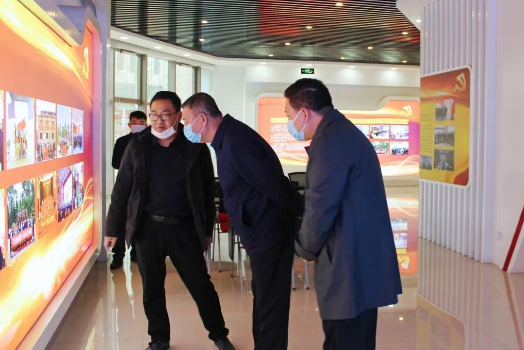 太原市人大常委会郭建发副主任一行赴太原市新媒体协会调研