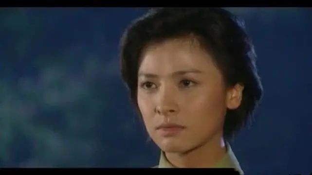 "欧庆春"苏瑾近照,46岁风采依旧,离婚14年独自抚养儿子