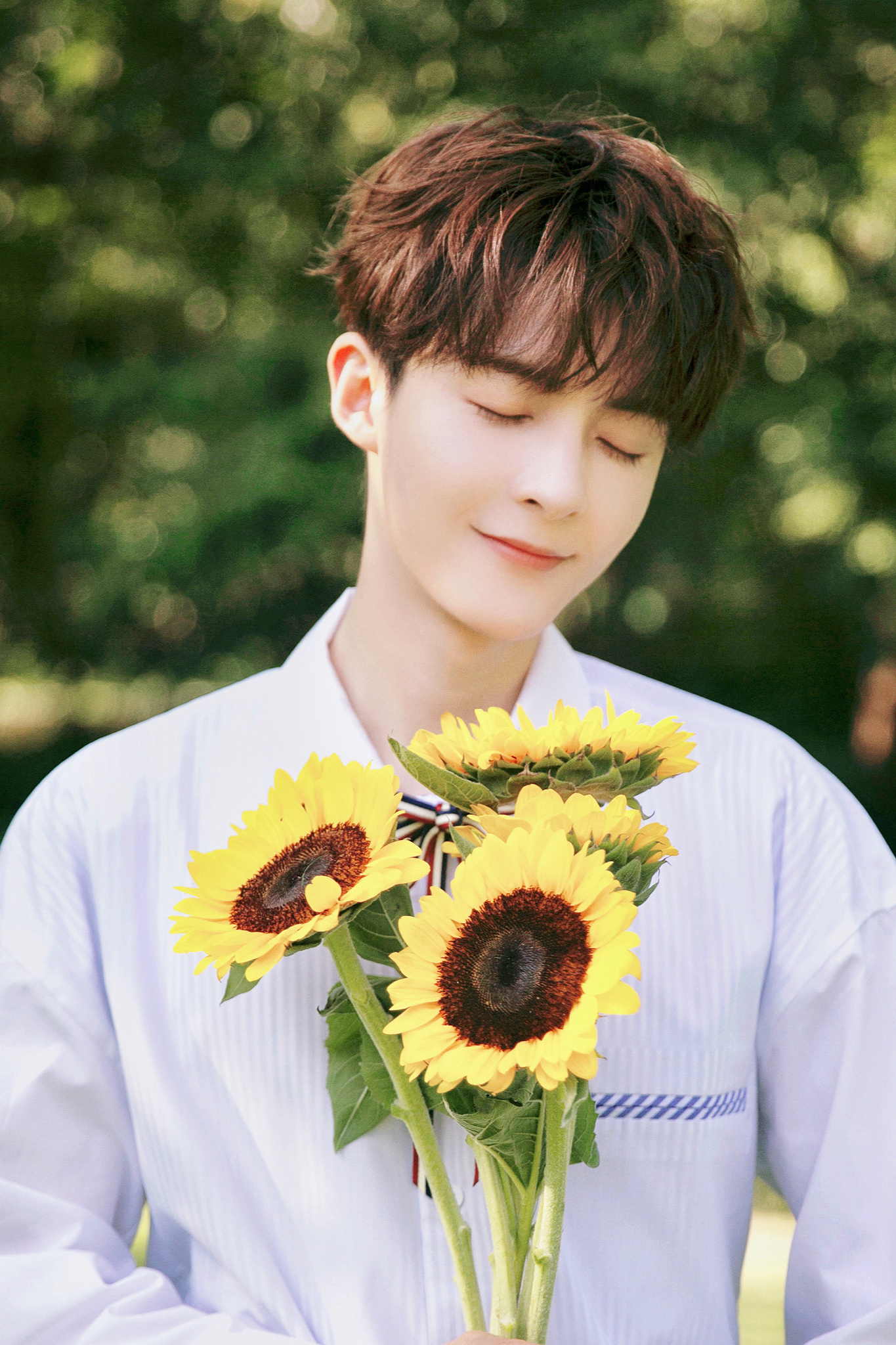 管栎晒环球影城游园照片清新又帅气