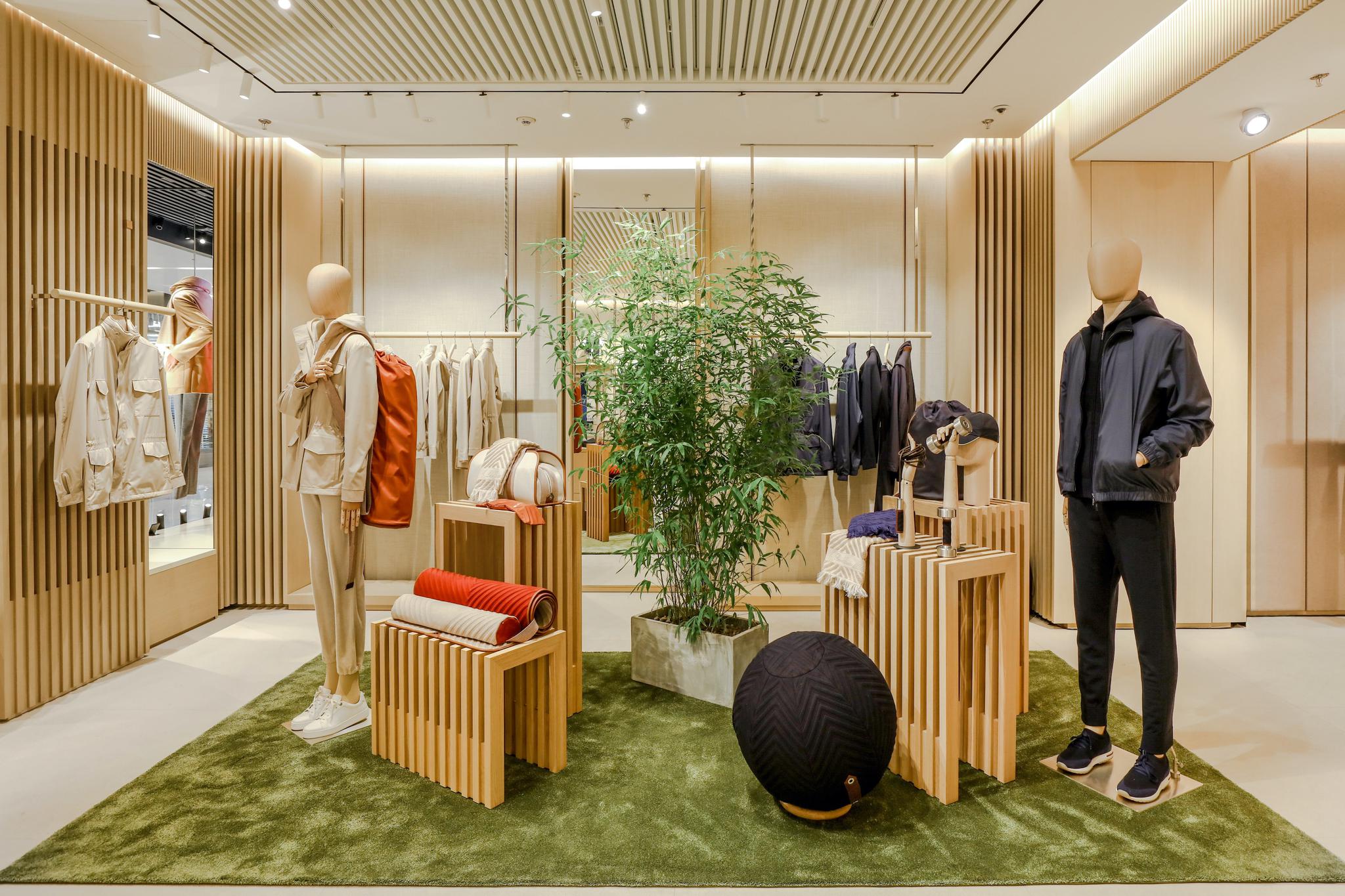 loro piana全新男装店入驻北京skp啦_高清图集_新浪网