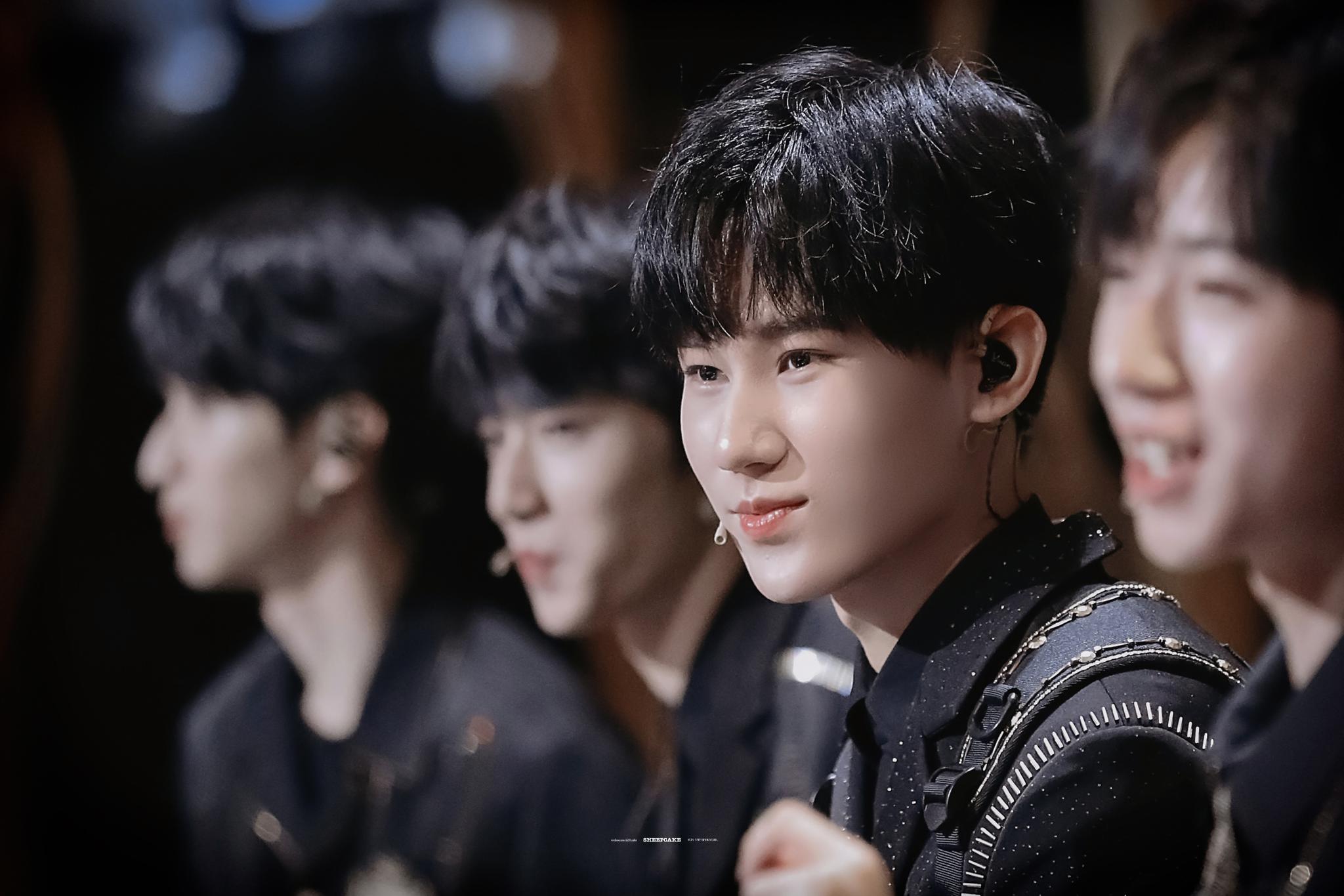 张真源和真知棒的互动太暖了 真源微博评论里的晚安