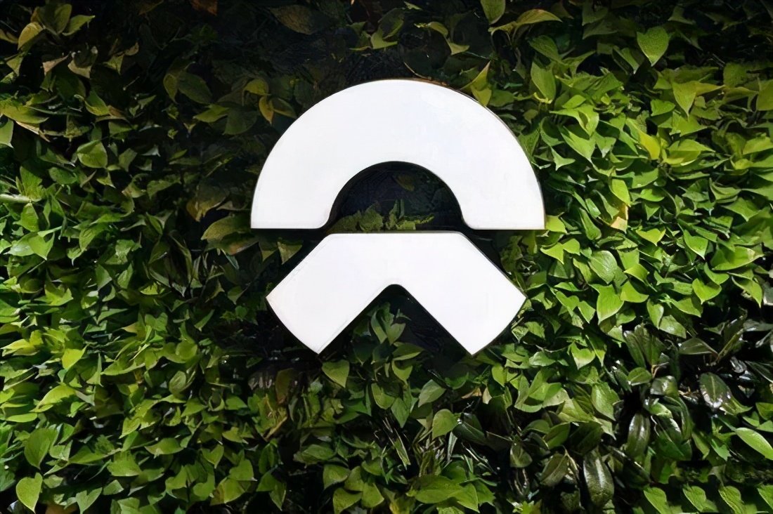 蔚来车主舌战群友,引发对汽车消费的增值服务探究