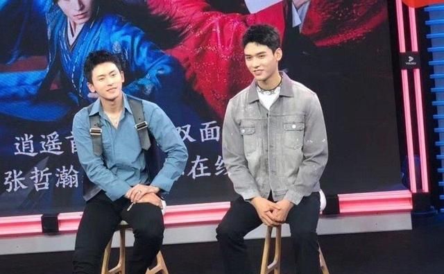 《山河令》热播,采访中张哲瀚吐槽听龚俊唱歌听了三个月