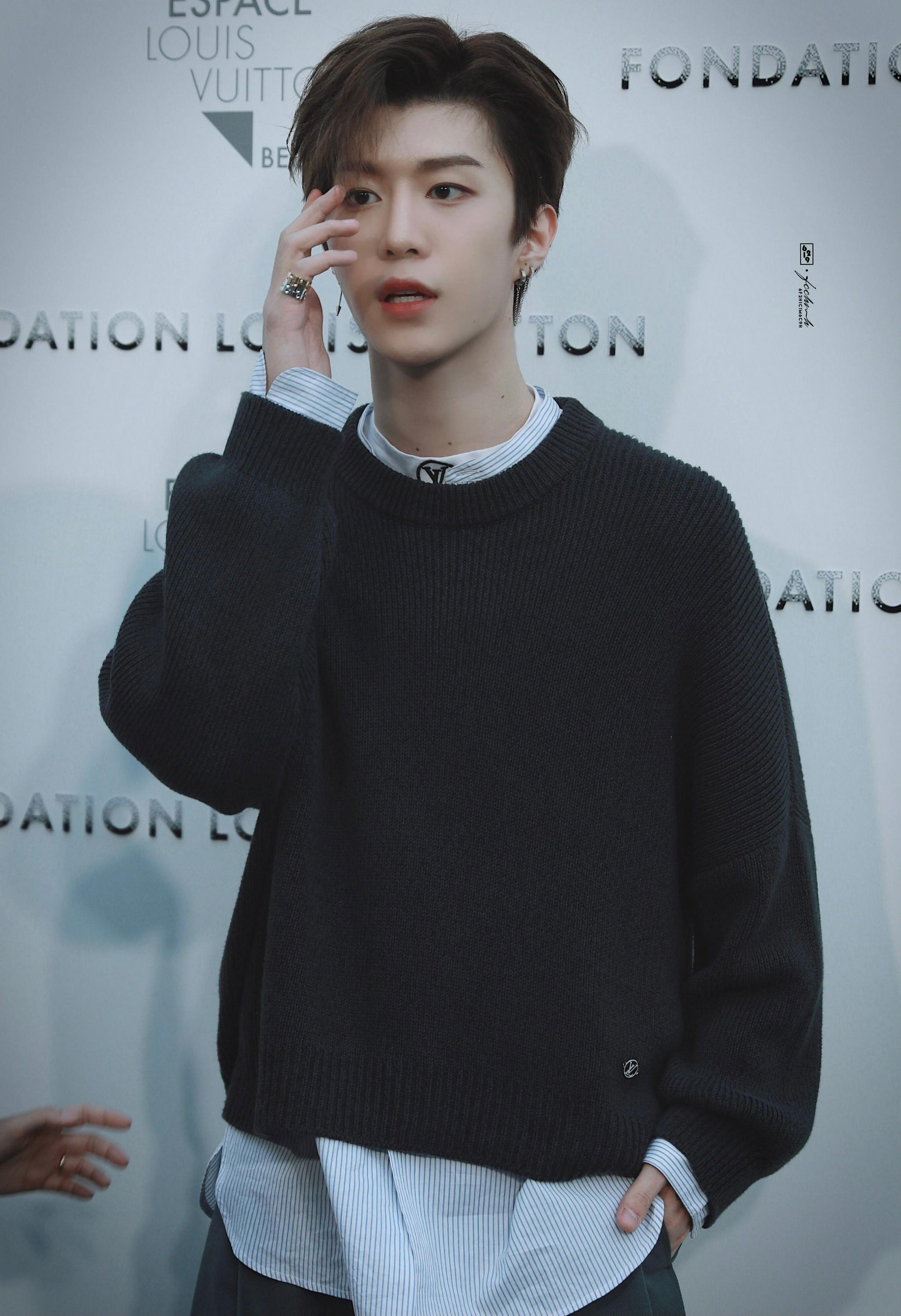 十七岁的范丞丞