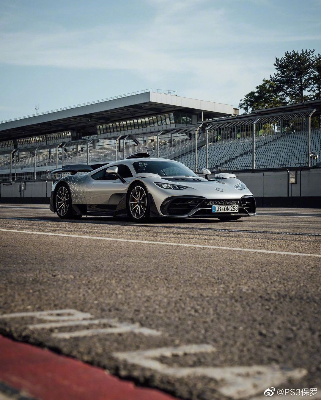 amg one霍根海姆赛道测试_高清图集_新浪网