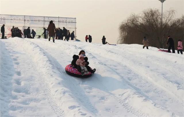奇趣梦幻浪漫好玩30000㎡超大型冰雪乐园元旦盛大开园一票通玩十余种