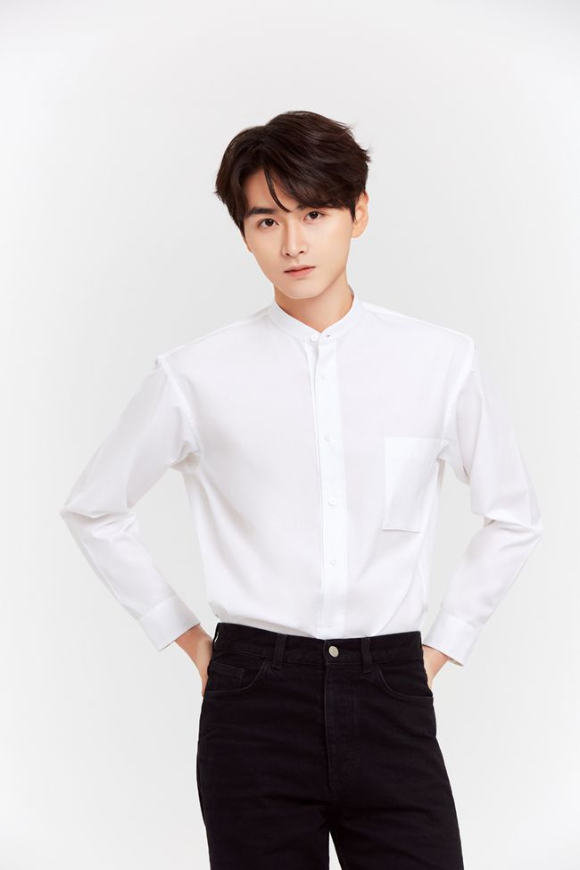 泽东官宣新人演员刘思博故事脸张力十足潜力无限