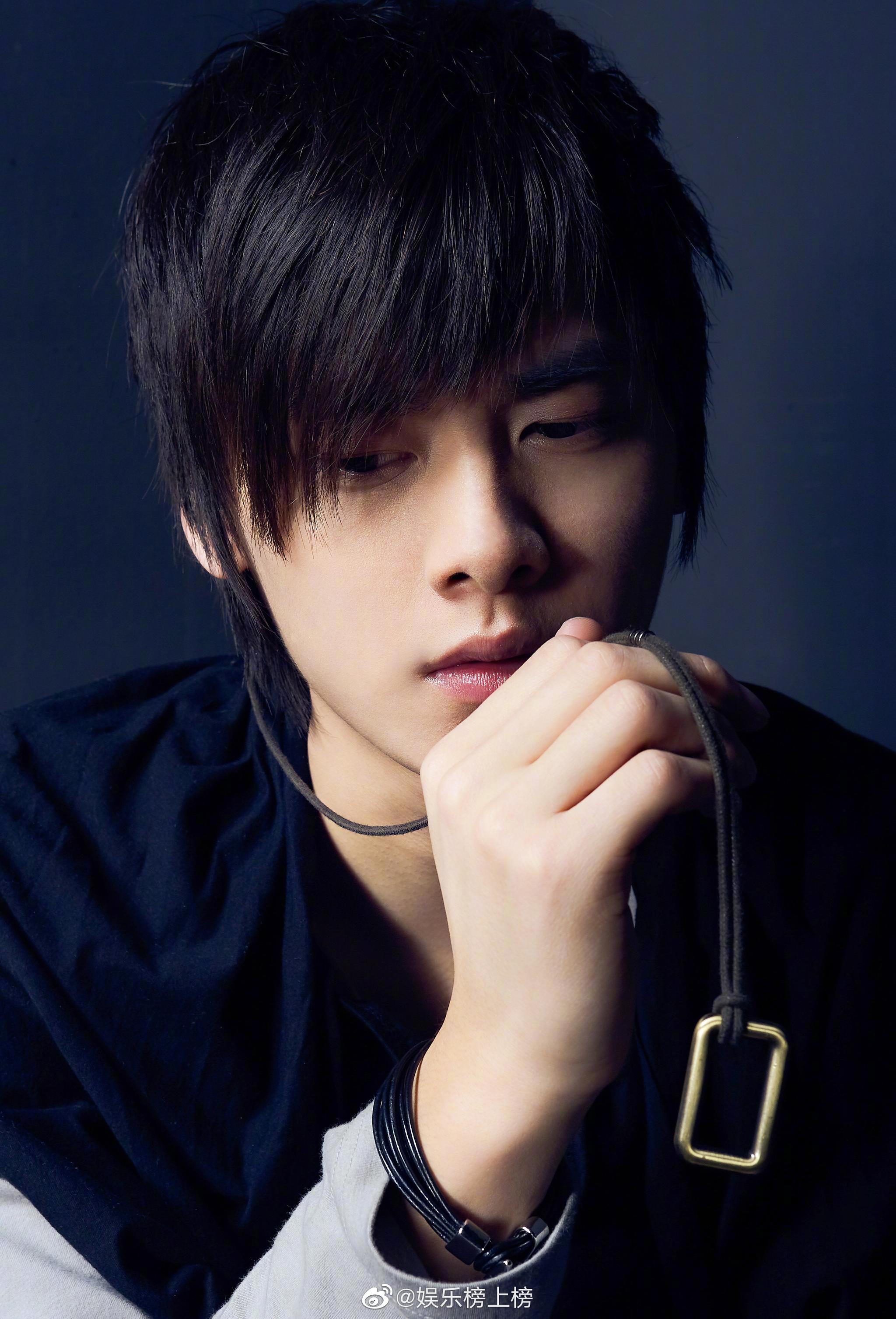 李易峰出道十三周年快乐!