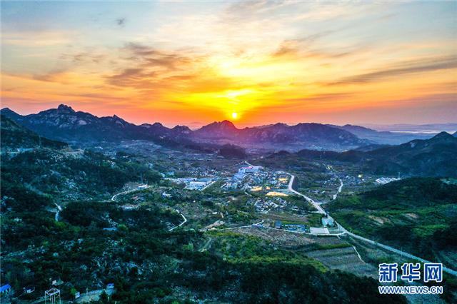 新华网聚焦世外桃源威海六度寺村