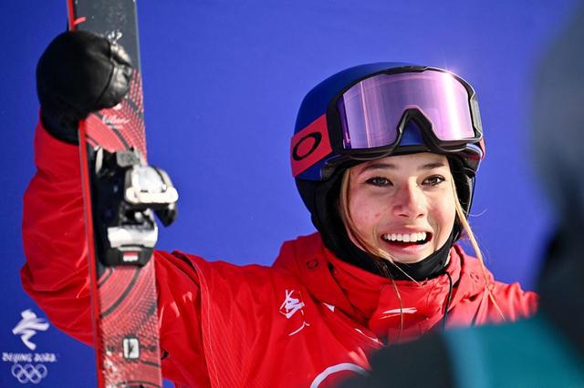 U型池决赛谷爱凌如愿拿到第二金 中国三女将均创最好成绩休闲区蓝鸢梦想 - Www.slyday.coM