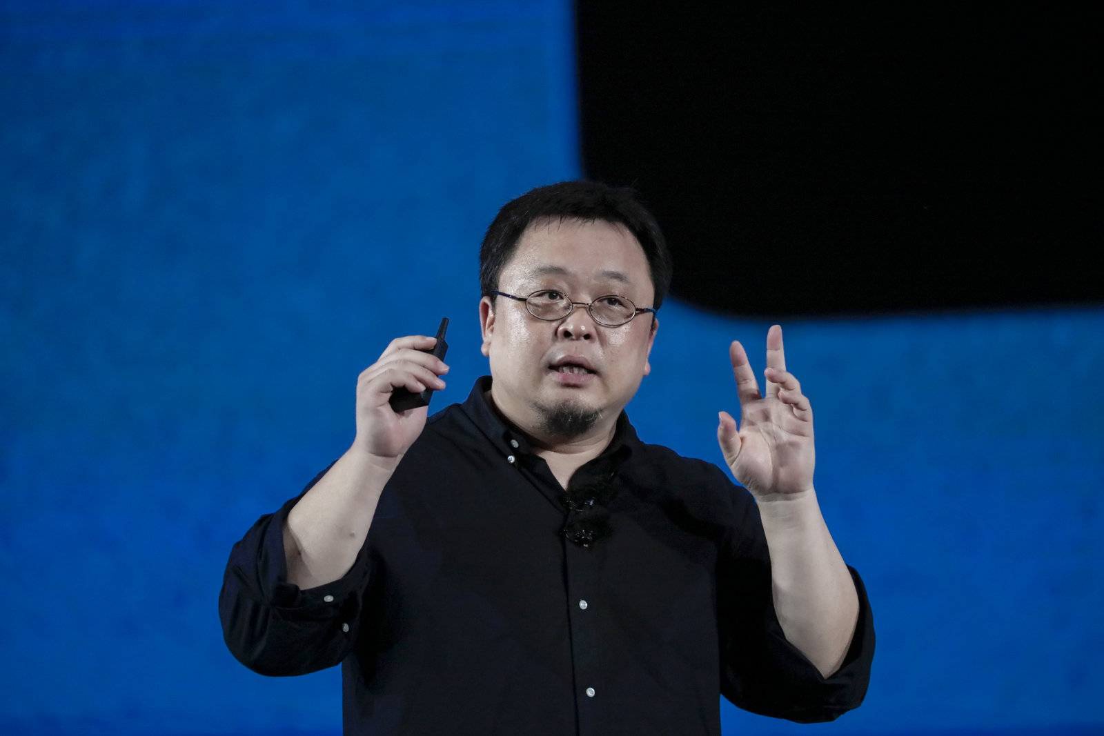 罗永浩：直播刮胡子只是为了多收一大笔费用 网友同情我莫名其妙 - Haida(嗨达)主题演示