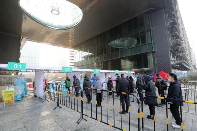 又一地新增奥密克戎感染者！张文宏：“这可能是最后一个‘寒冬’”休闲区蓝鸢梦想 - Www.slyday.coM