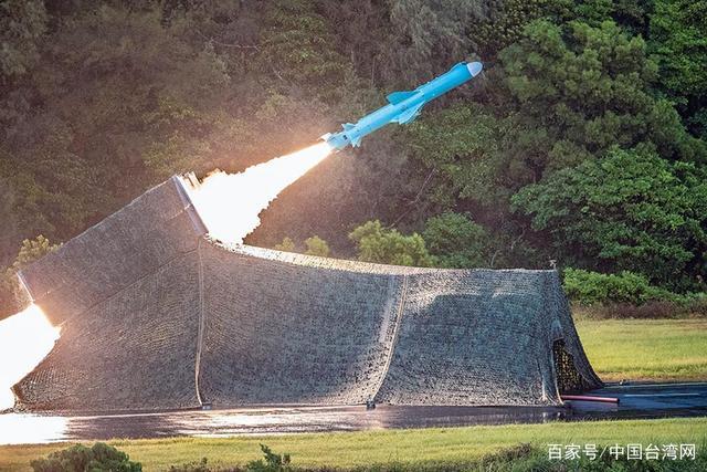 台军疑似试射攻击大陆新导弹 解放军舰机现身台东南警戒休闲区蓝鸢梦想 - Www.slyday.coM