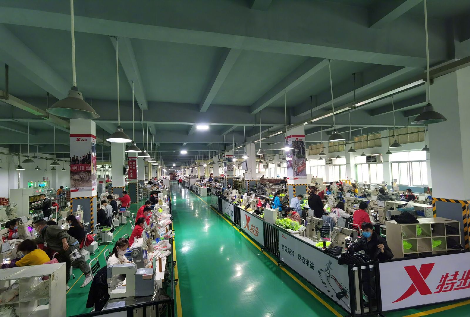 鞋服产业深度观察:鸿星尔克的缝纫机都冒烟了?z世代来了,国潮崛起