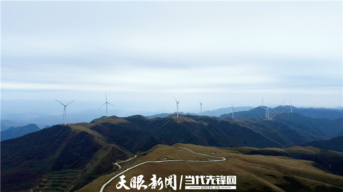 龙里谷脚镇谷冰草原客不断冬季旅游正当时