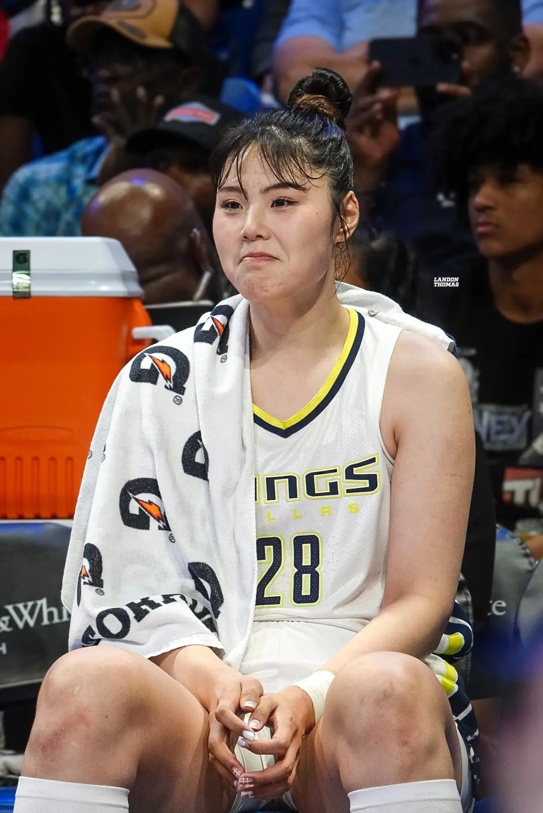 佩奇称赞李月汝篮球智商高，喜欢与其打挡拆