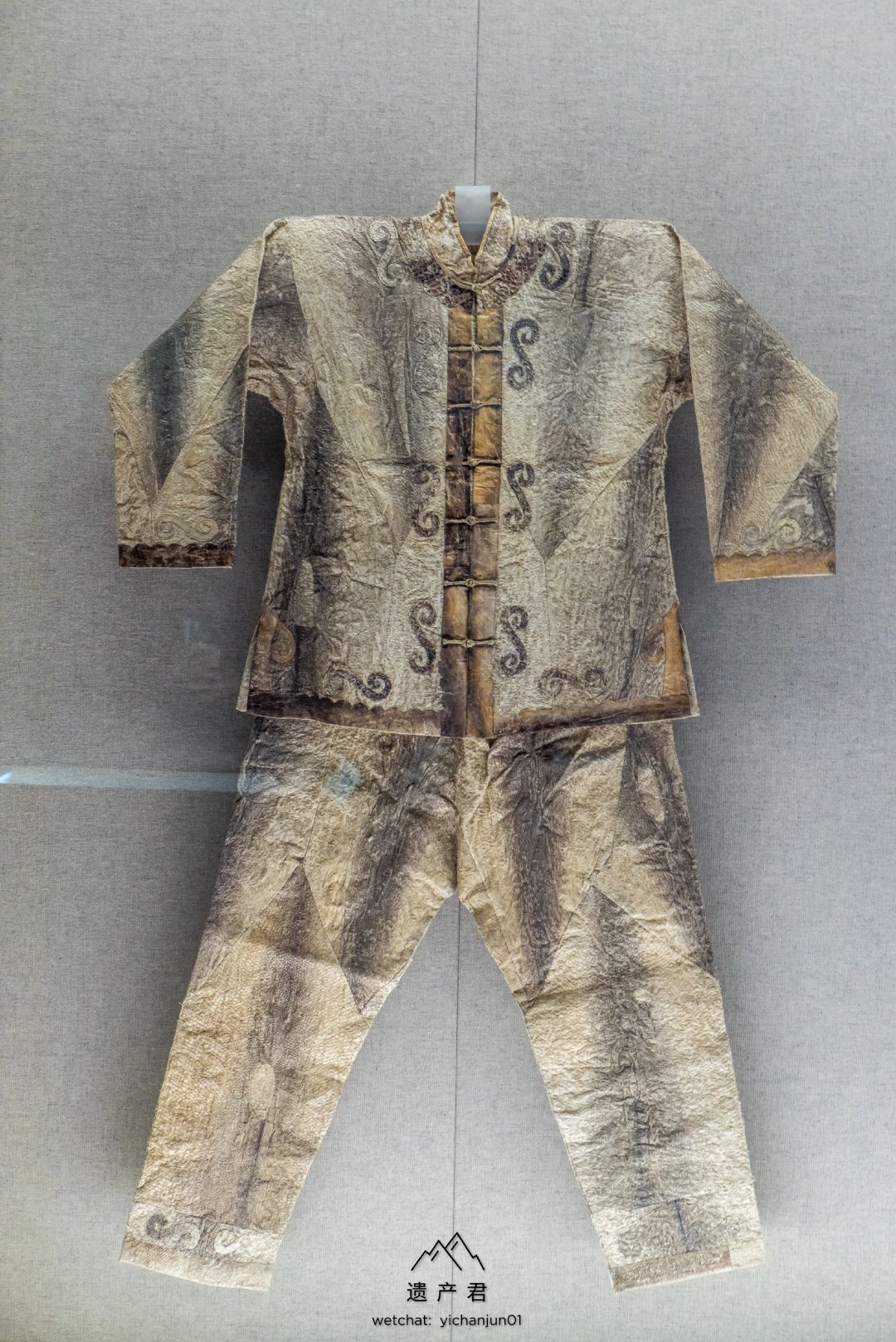 上海博物馆藏· 赫哲族贴花鱼皮男服_高清图集_新浪网