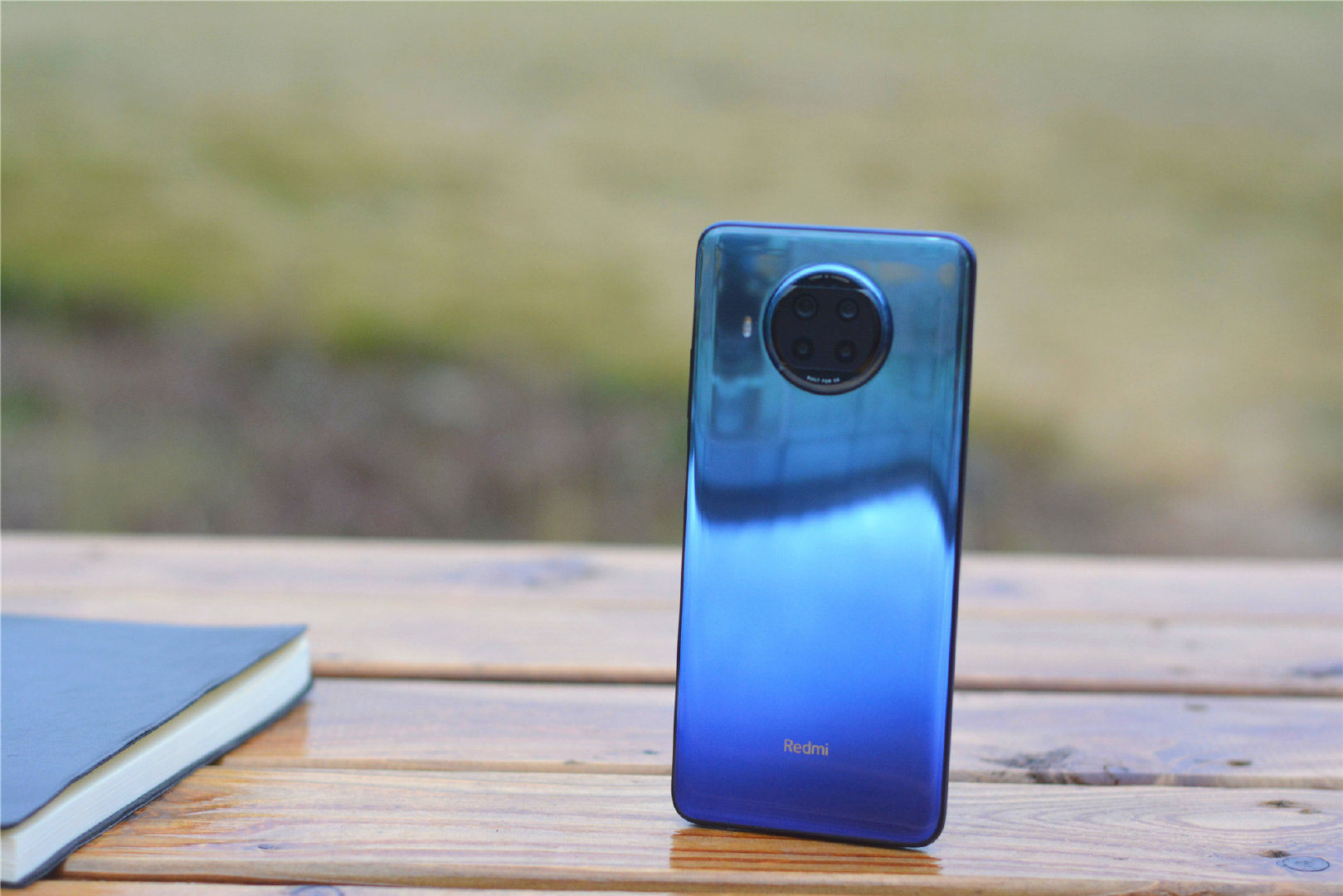 上市13天,销量突破100万台,一亿像素 4820mah大电池