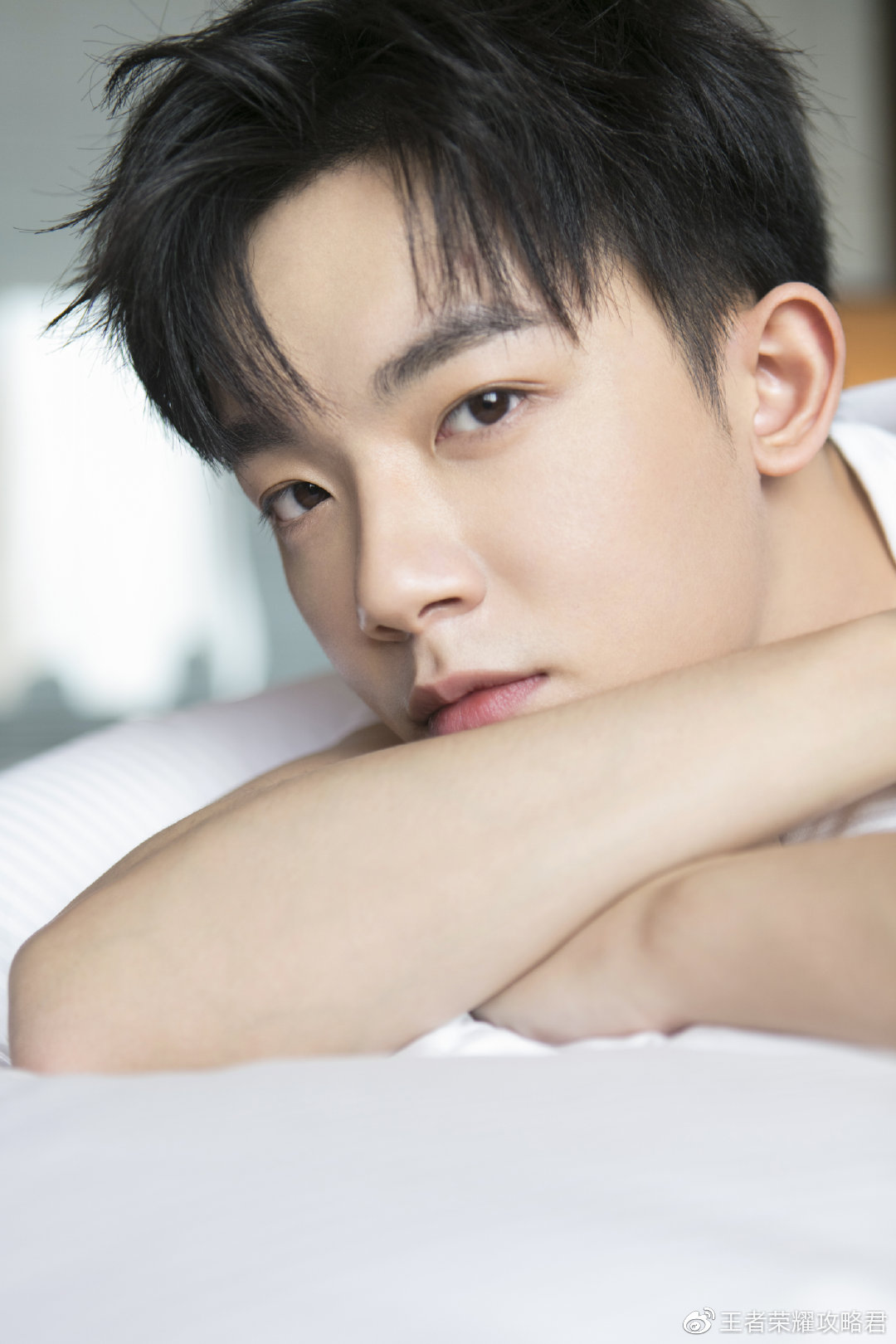 "暑期男团"王者峡谷红蓝对拼