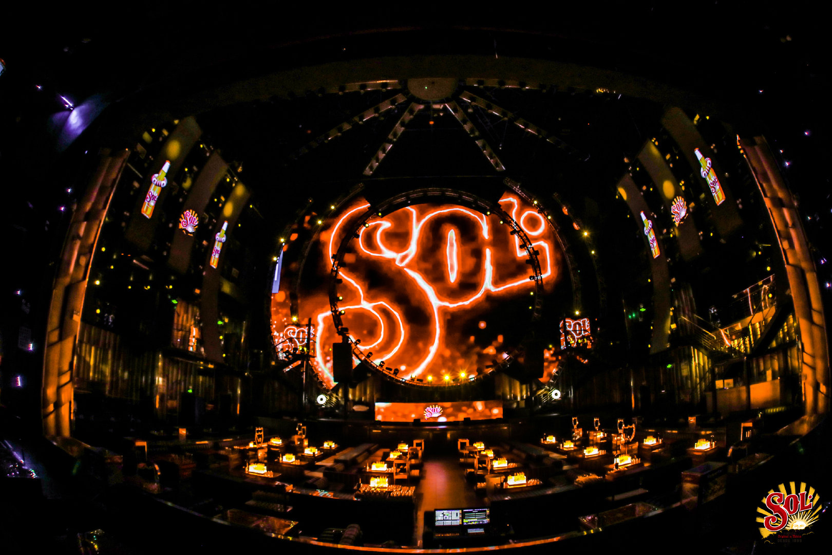 club ,北京ph,珠海clubillusion和天津hiibiza ,从室内泳池到顶级夜店