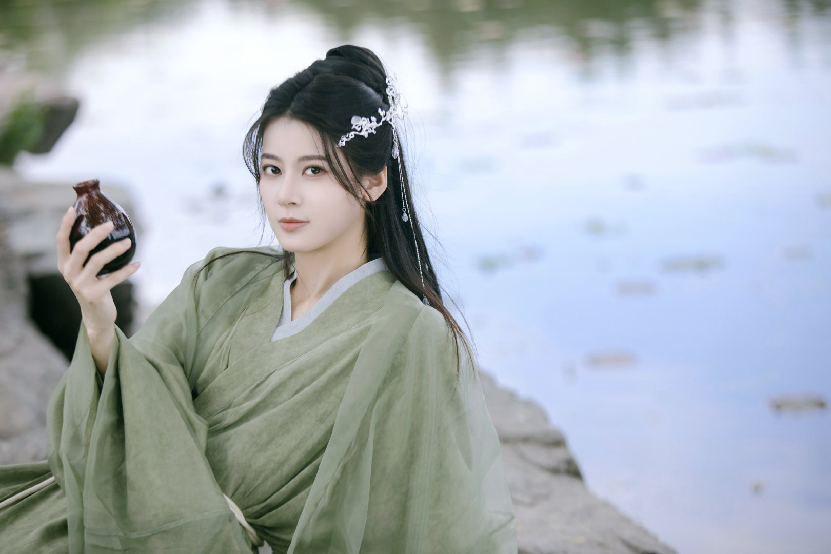 大家快去看赵昭仪的一夜新娘第二季