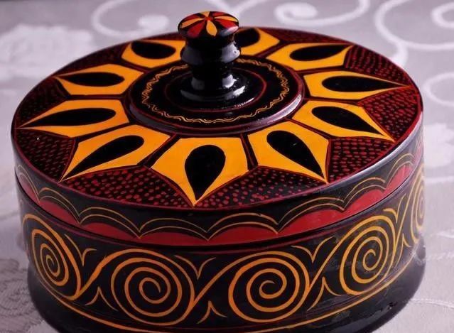 彝族漆器,藏在大山深处的历史印记__财经头条