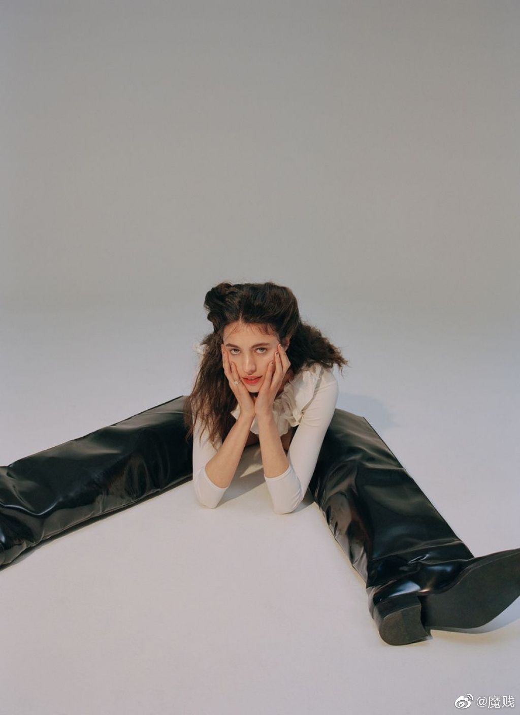 《好莱坞往事》《死亡搁浅》margaret qualley 67676767(2)