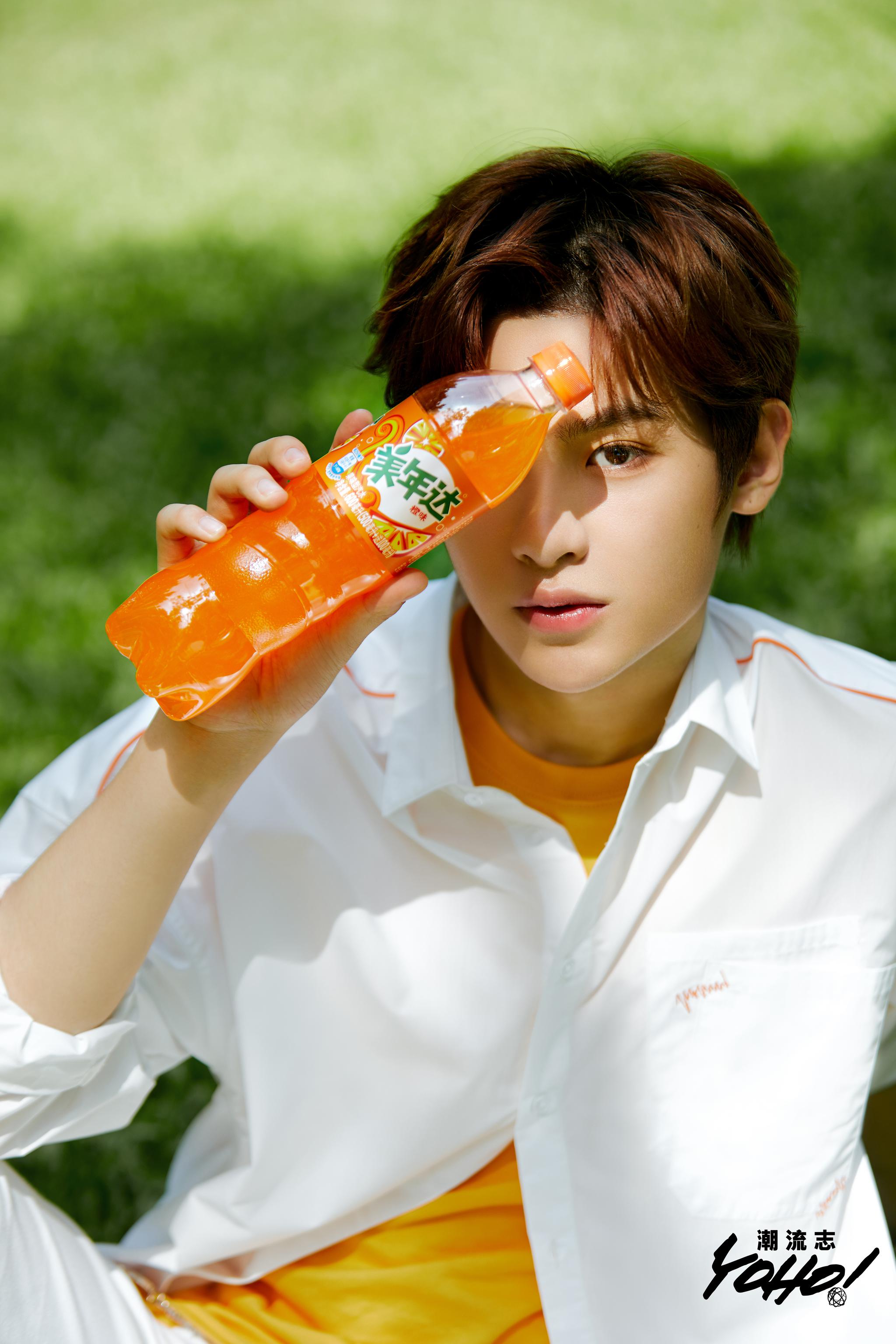 《yoho!潮流志》六月刊封面人物提前曝光!夏日的快乐藏在哪?