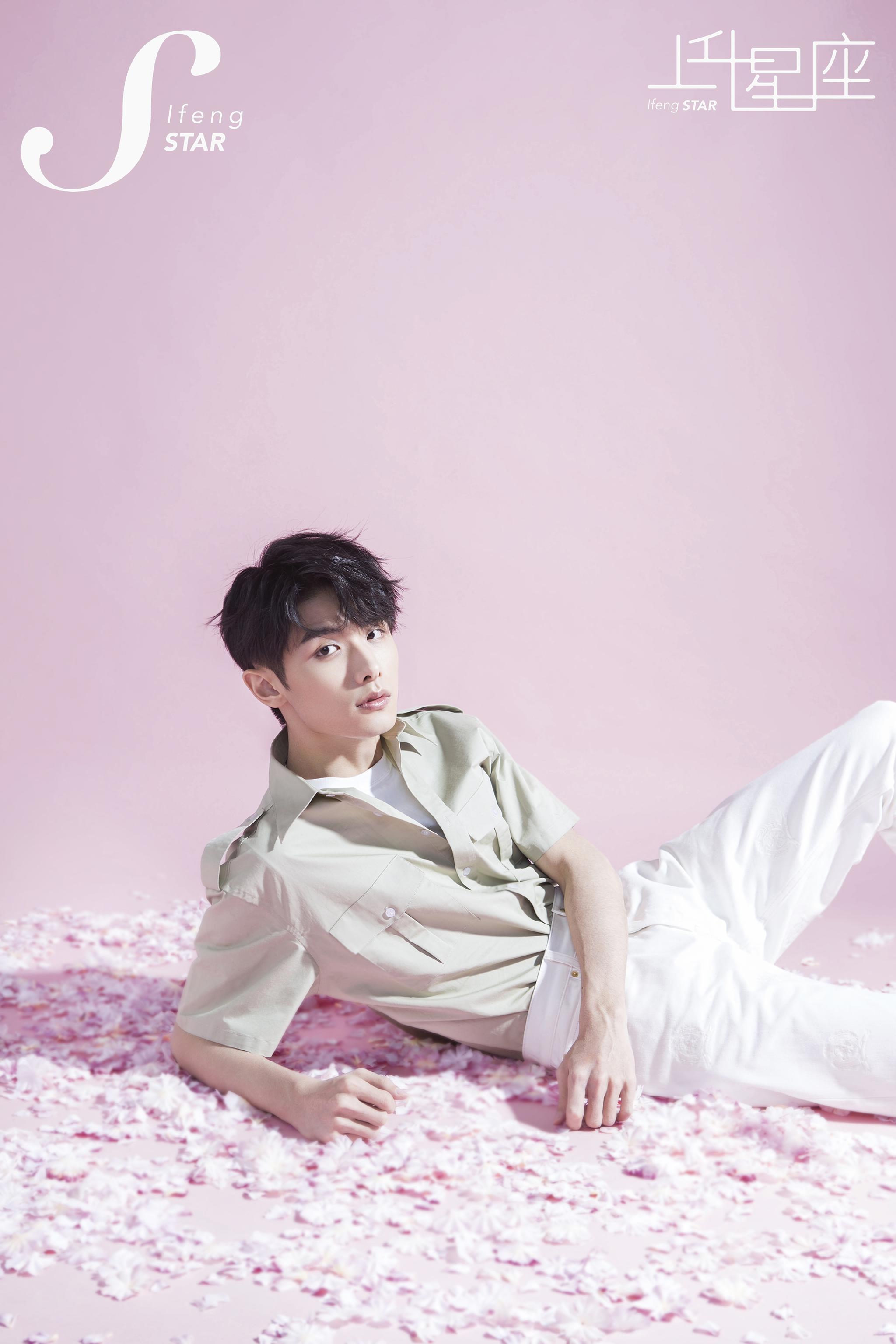 欢娱影视演员@赵弈钦 最新樱花大片曝光|樱花|大片|赵弈钦_新浪新闻