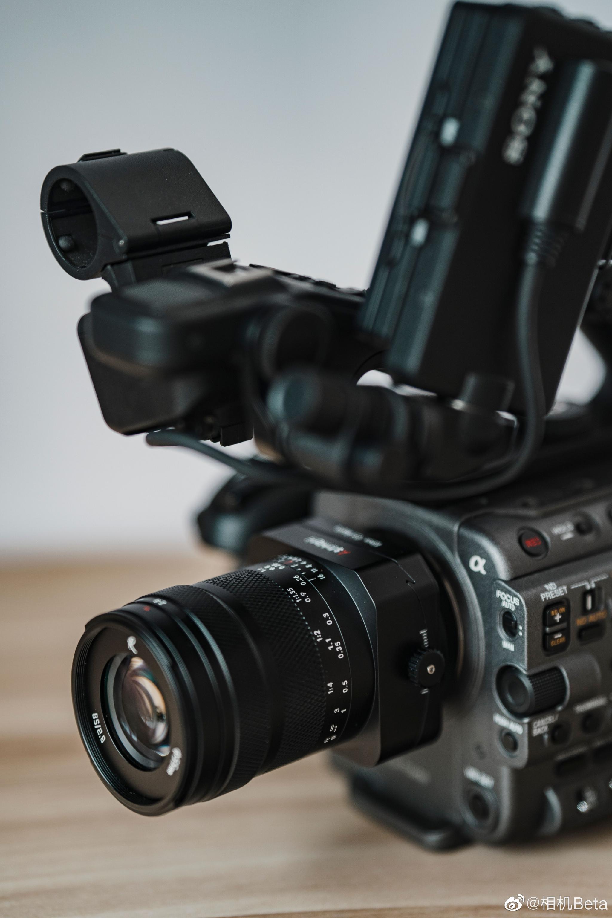 当索尼fx6 遇见岩石星85mm新头__财经头条