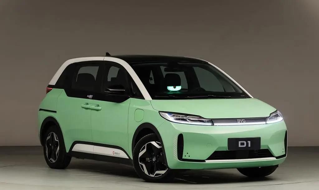 配电动侧滑门比亚迪d1实拍纯电续航里程达到418km