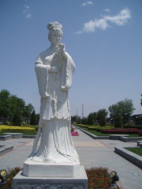 她是贞妇还是祸水引发了两大诗人隔空pk