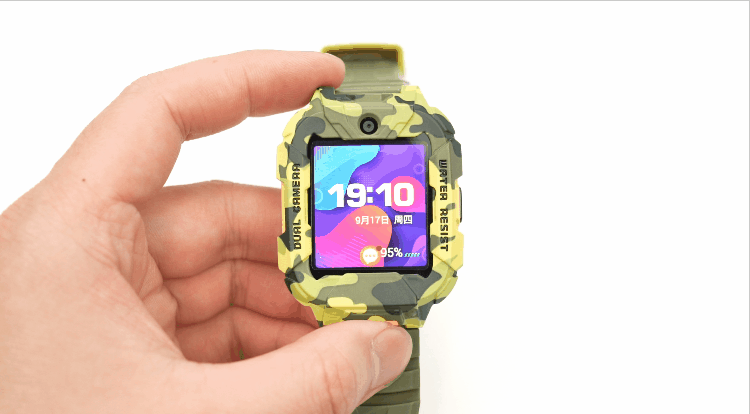 360 s2领航探索版和小天才z6的ui菜单都非常好看,交互操控都是采用