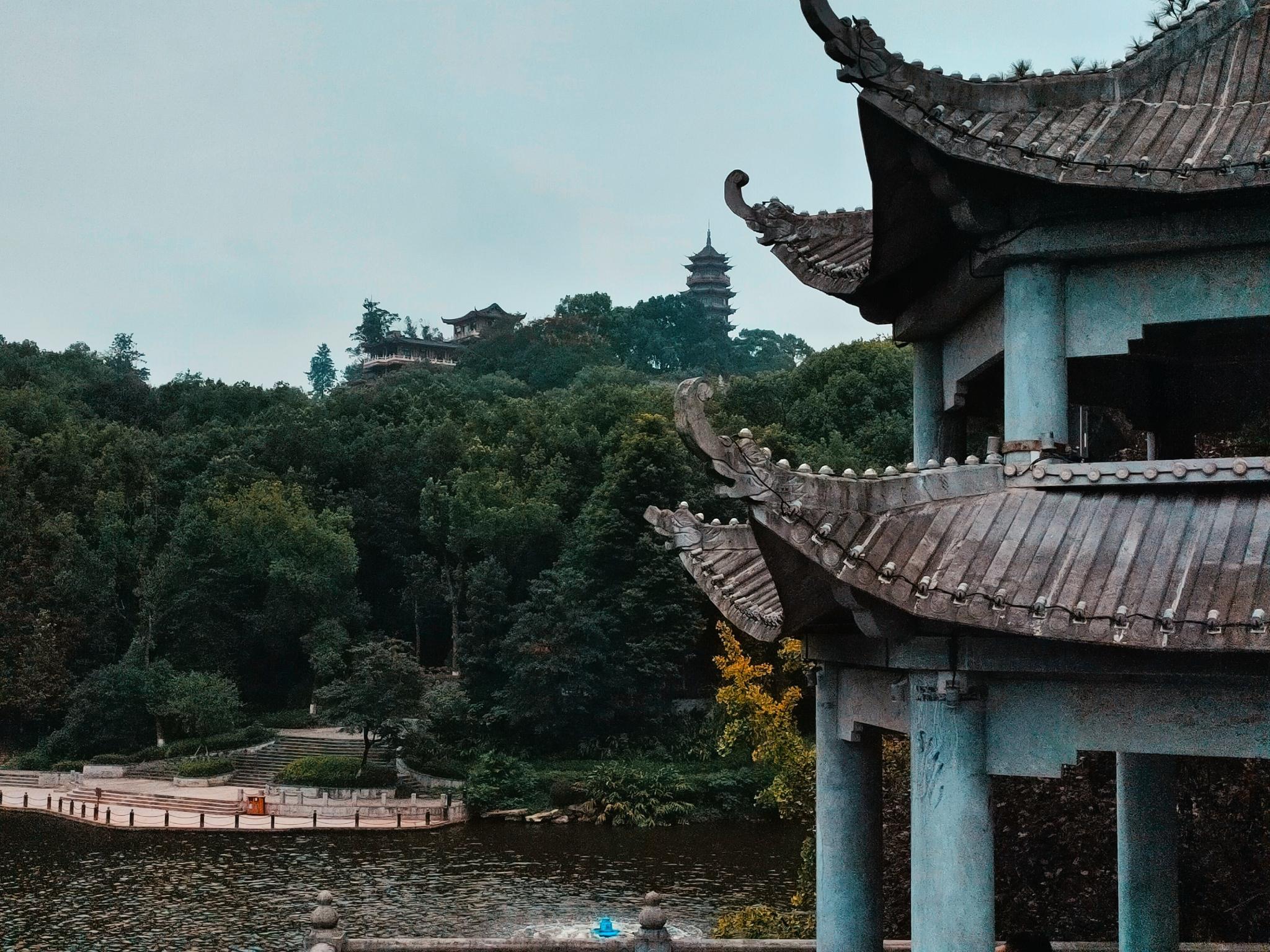 走进华岩旅游风景区,这里有"巴蜀灵境"之称_高清图集_新浪网