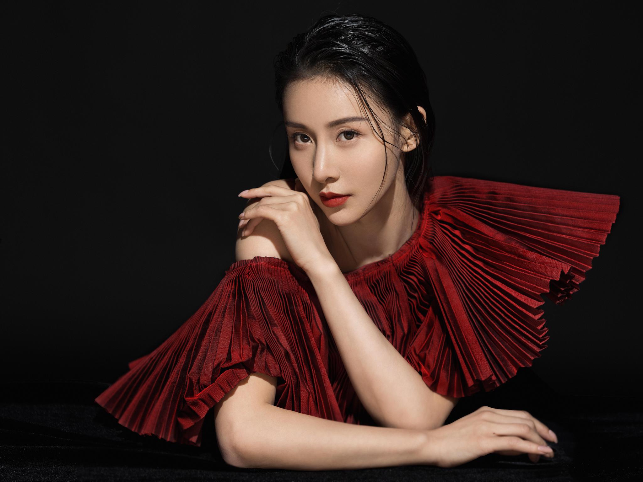 浪姐2最新一期上线演员贾青ting所在破浪组有点鸭梨山大