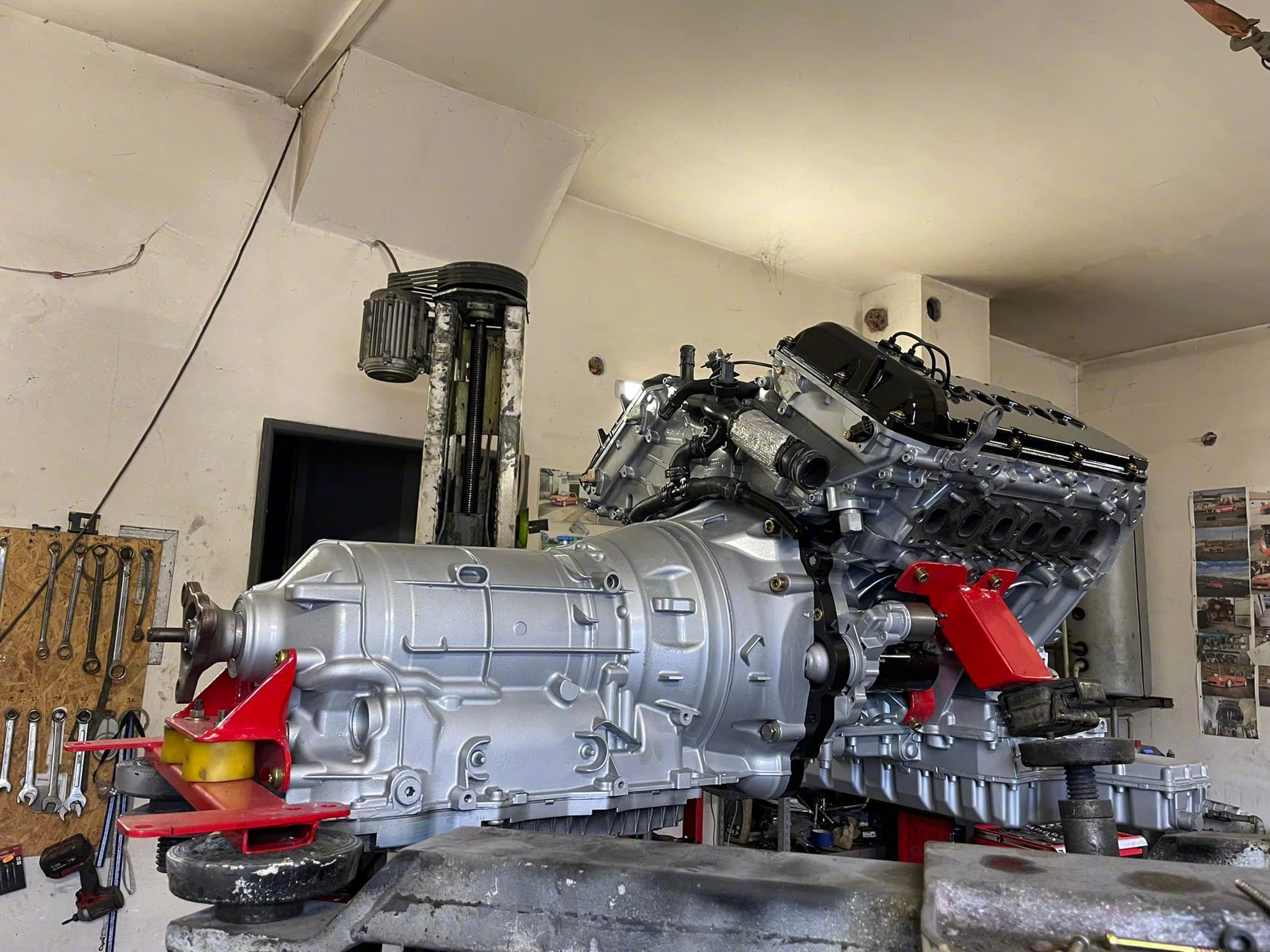 改装宾利12缸发动机的350z