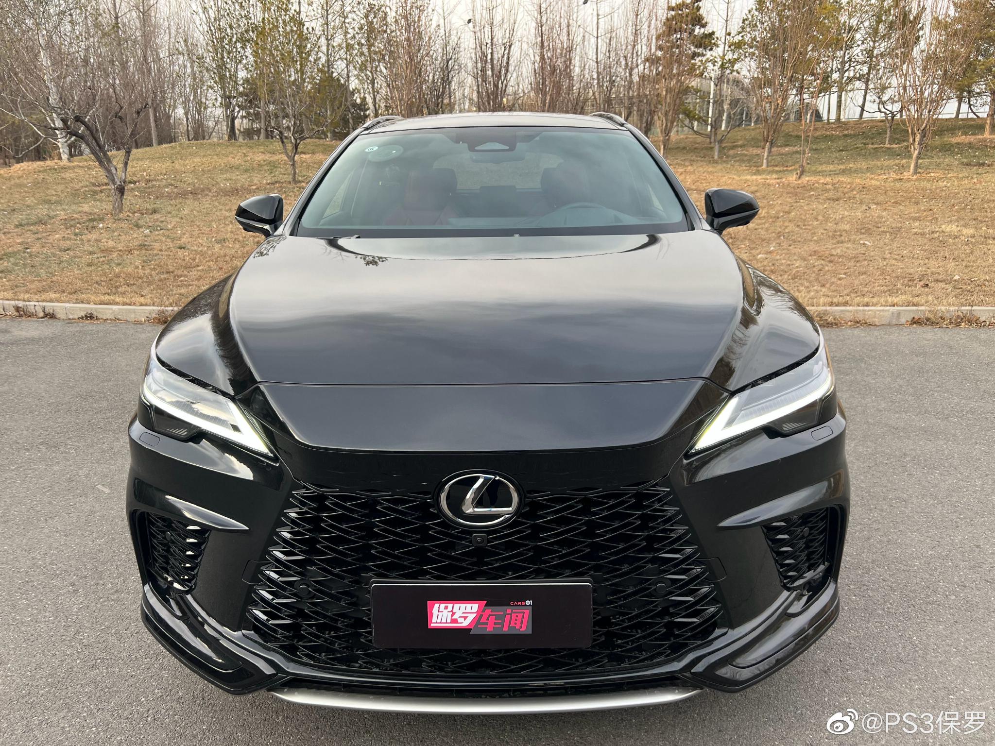 前段时间拍的全新一代雷克萨斯rx500h
