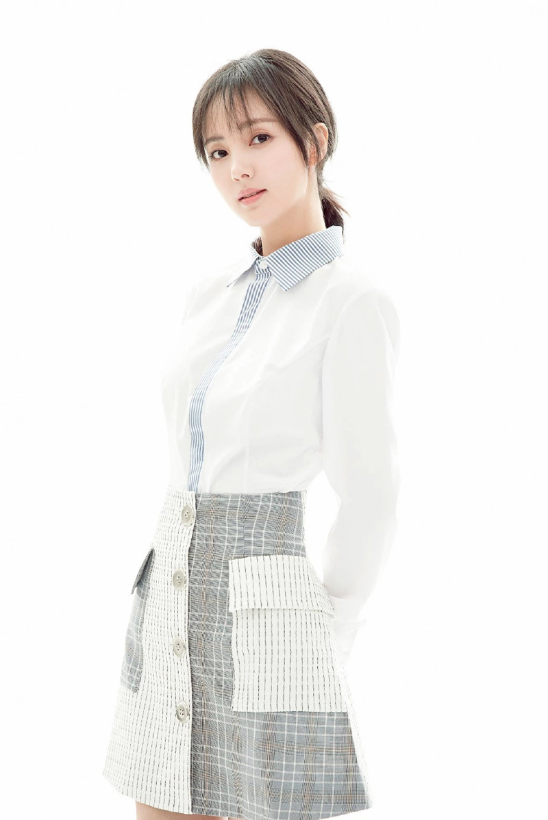 程小蒙清新优雅写真